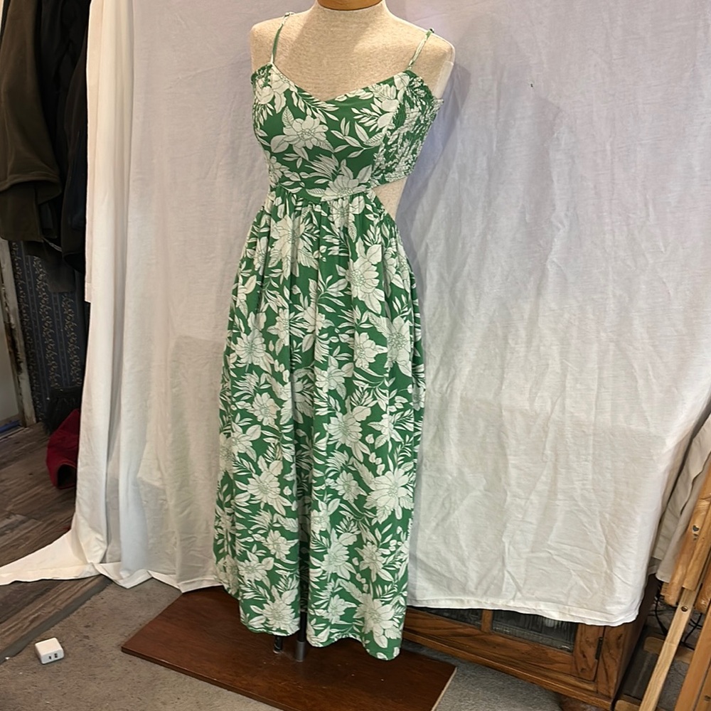 Floral Green Maxi Dress